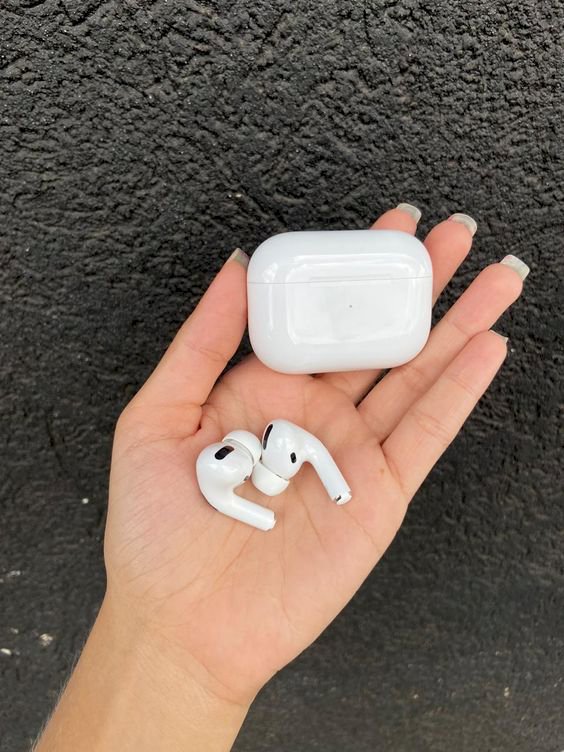 Eva AVM'de AirPods Pro ve AirPods 3. Nesil: Teknoloji Harikaları Elden Taksitle Sizlerle!